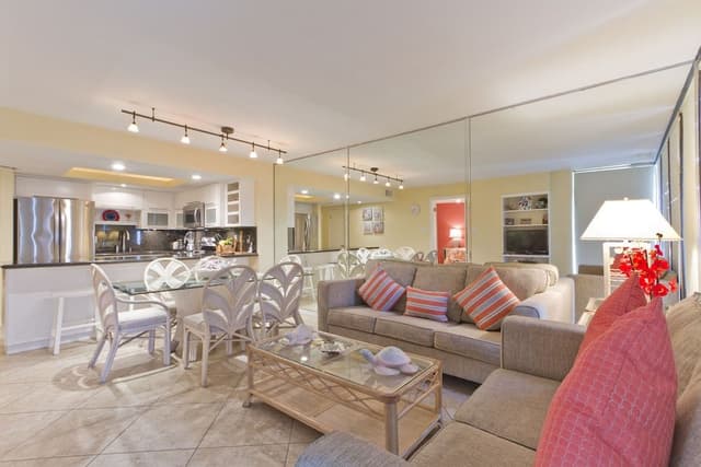 Condo, 3 Bedrooms, Beach View, Ground Floor (#5)