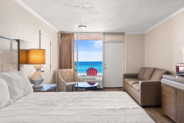 Standard Room, 1 King Bed with Sofa bed, Patio