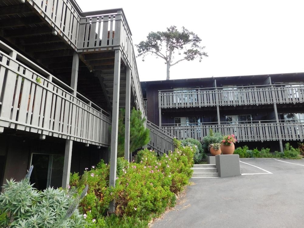 Olympia Lodge0