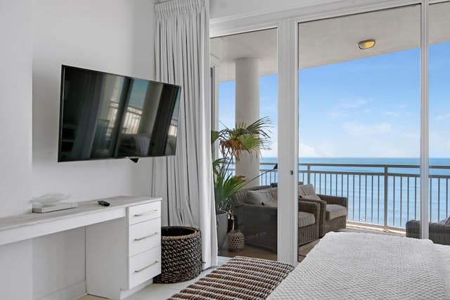 Condo, Multiple Beds (La Playa 402)