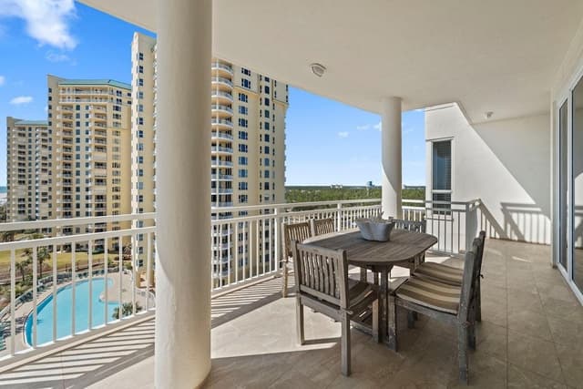 Condo, Multiple Beds (La Playa 703)