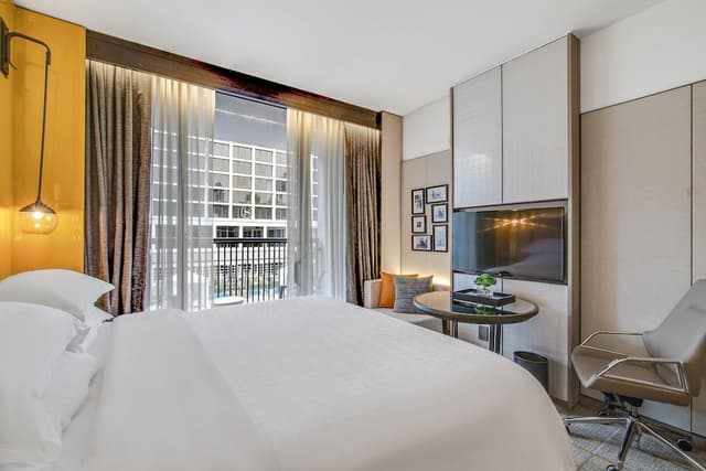 Executive Room, 1 King Bed