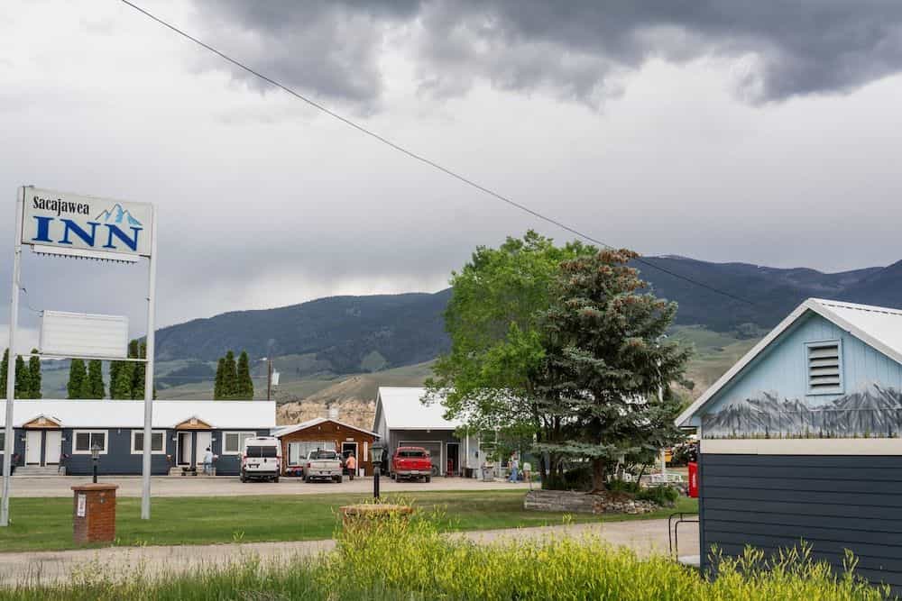 Sacajawea Inn