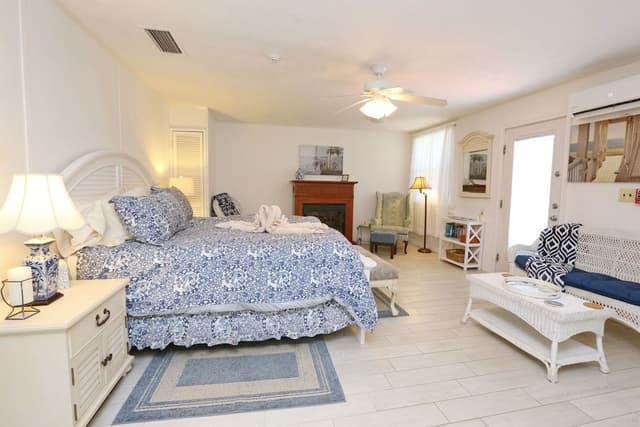 Windjammer Suite (Cottage Building)