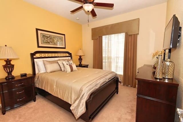 4 Bedroom Pool Home