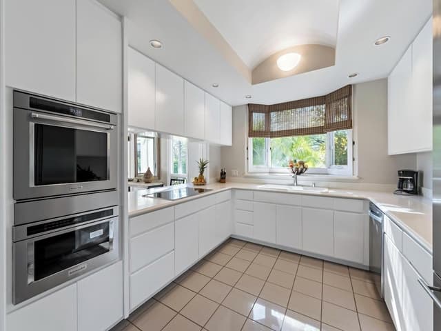Condo, 2 Bedrooms, Ocean View (F4)