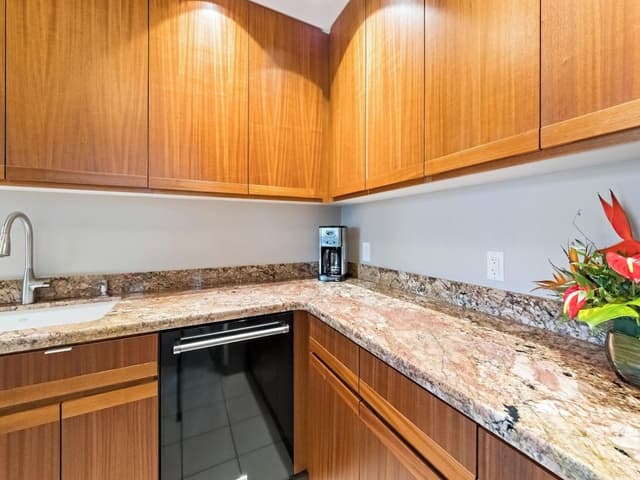 Condo, 2 Bedrooms, Garden View (F3)