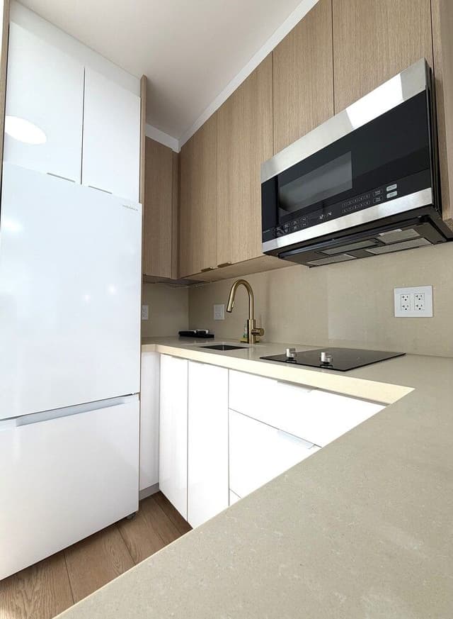Studio, 1 Queen Bed, Non Smoking, Garden View
