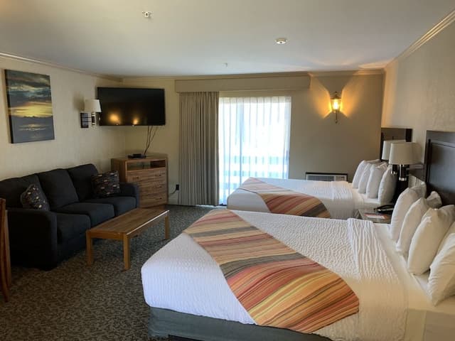 Room, Multiple Beds, Kitchenette, Ground Floor