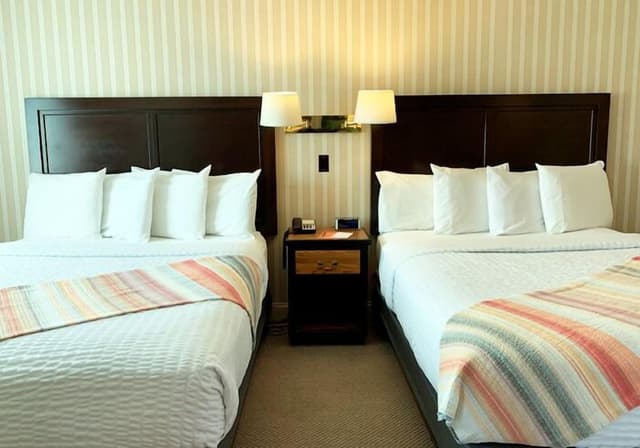 Room, 2 Queen Beds, Kitchenette