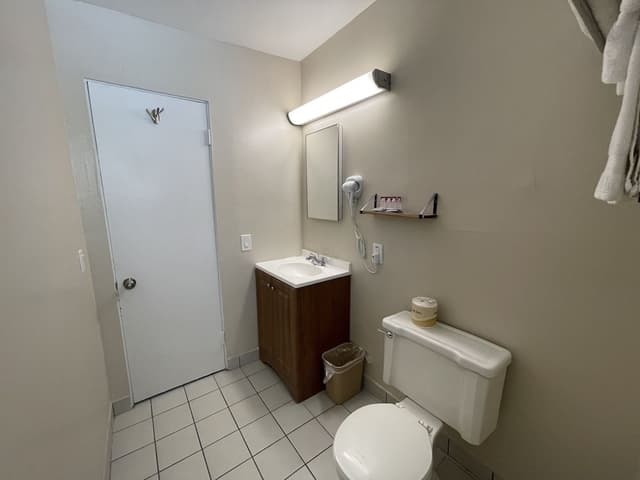 Room, 2 Bedrooms, Non Smoking (2 Queen Beds per Room)