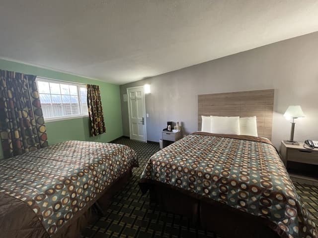 Room, 2 Bedrooms, Non Smoking (2 Queen Beds per Room)