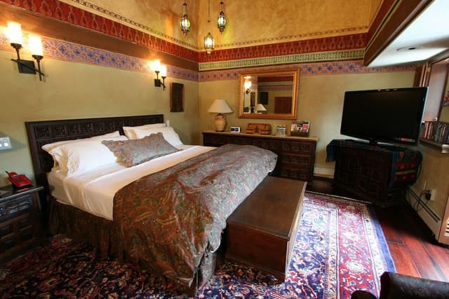 Master Suite