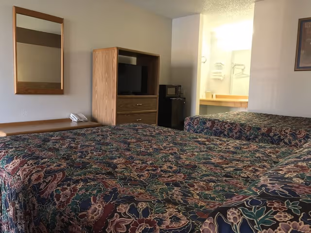 Non-Smoking, Standard Room, 2 Double Beds