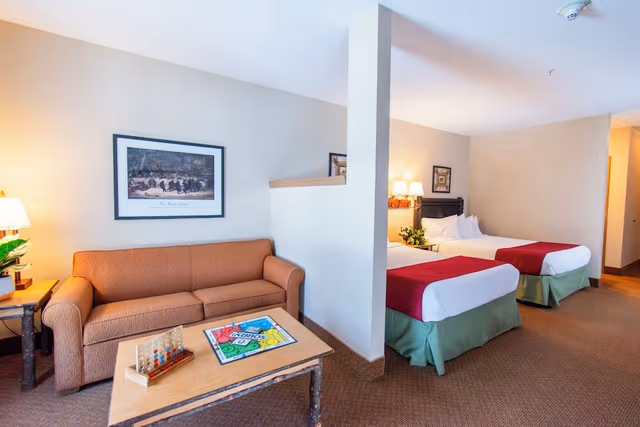 Room including Indoor Waterpark Access