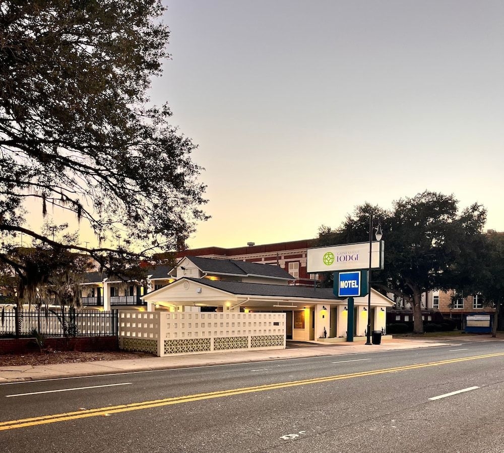 Gainesville Lodge0
