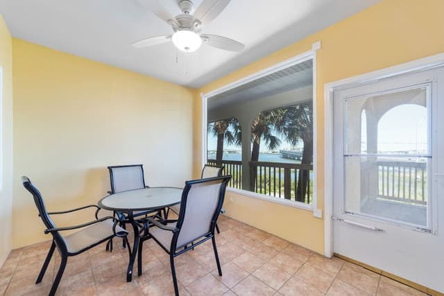 Standard Studio, Balcony, Harbor View