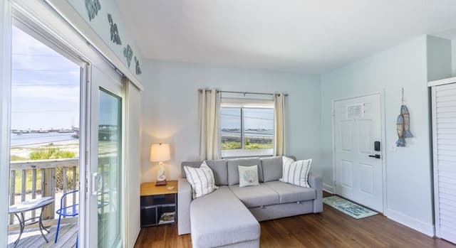 Standard Studio, Balcony, Harbor View