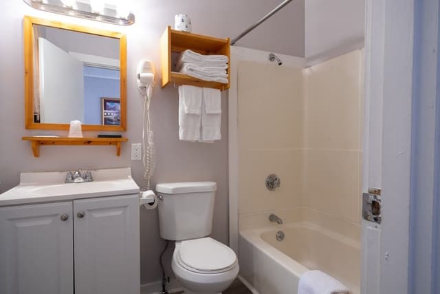 Deluxe Room, 2 Queen Beds