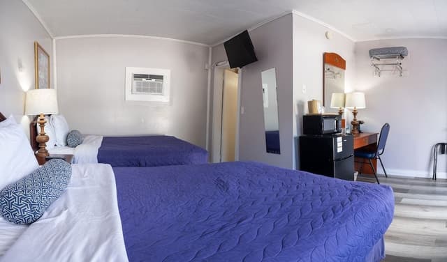 Deluxe Room, 2 Queen Beds
