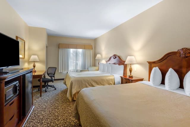 Suite, Multiple Beds, Accessible, Non Smoking (with Sofabed)