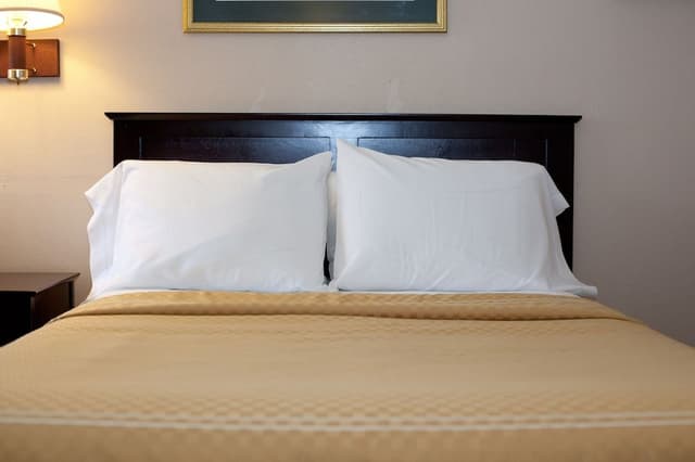 Room, 2 Queen Beds, Non Smoking
