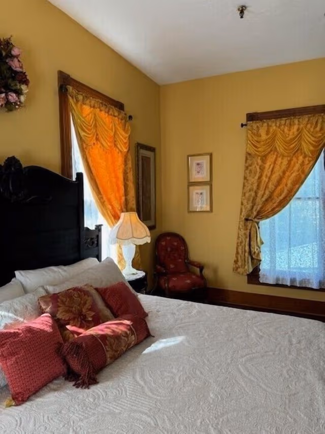 Zinnia Room
