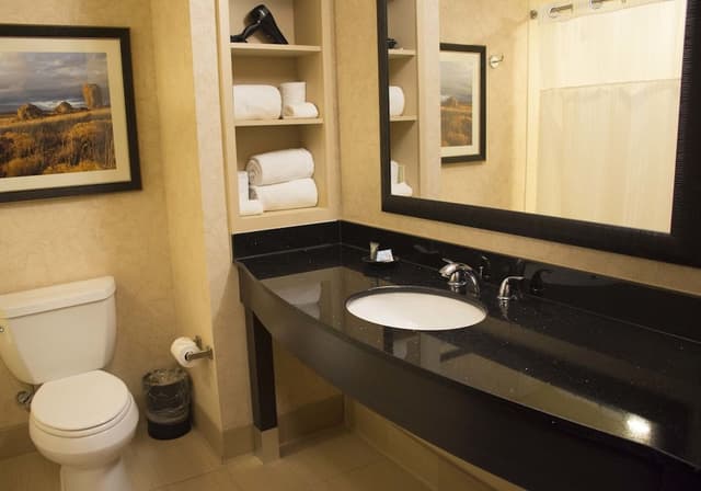 Deluxe Room, 2 Queen Beds, Non Smoking