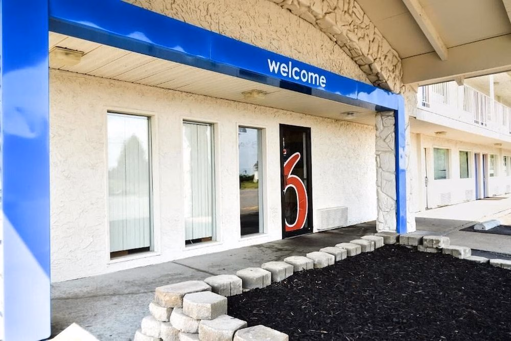 Motel 6 St Joseph0