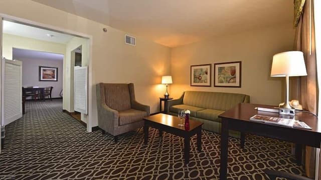 Deluxe Suite, 2 Queen Beds
