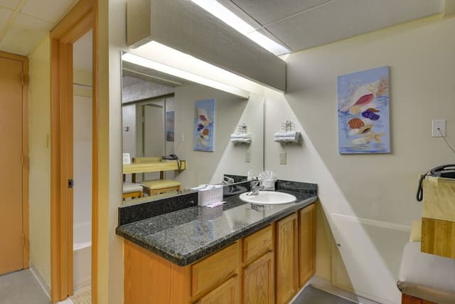 Family Suite, 2 Bedrooms (South - No Pets Allowed)