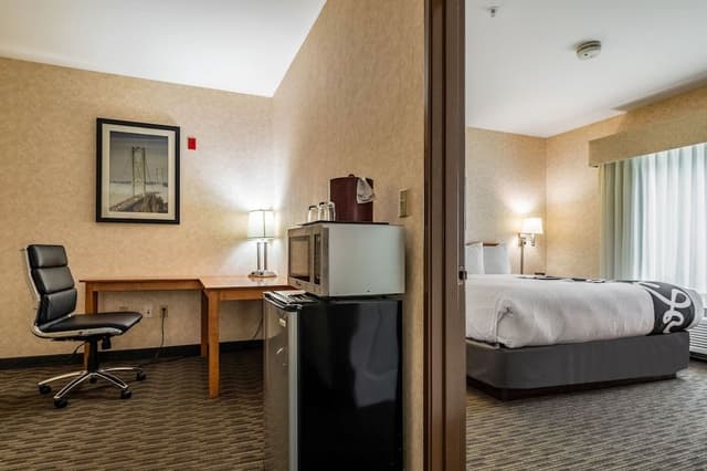 Executive Room, 1 King Bed (Extended)