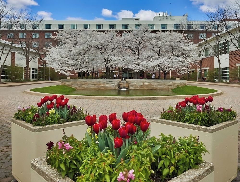 THE PENN STATER CONFERENCE CENT2