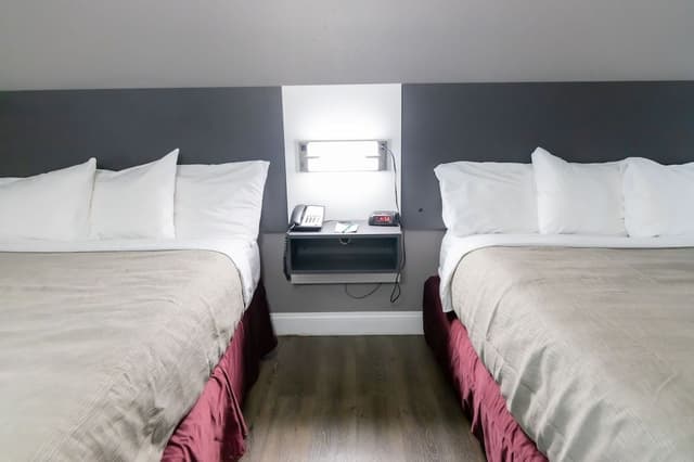 Standard Room, 2 Double Beds, Non Smoking