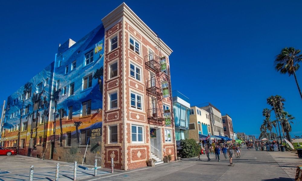 Venice Suites4