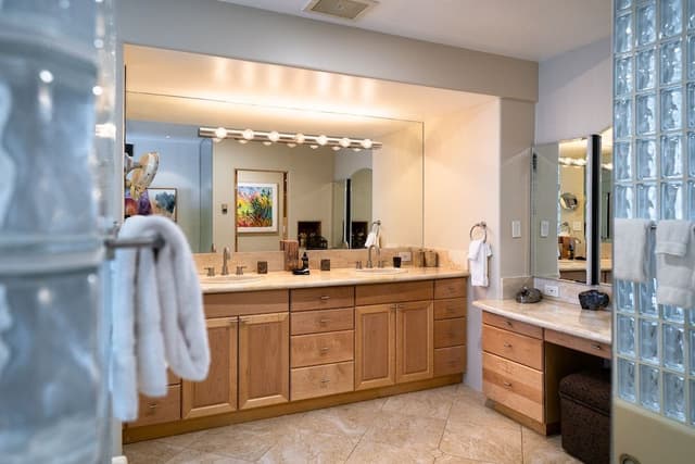 Condo, 5 Bedrooms, Mountainside