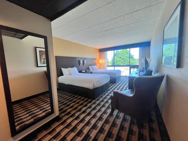 Classic Two Queen Room