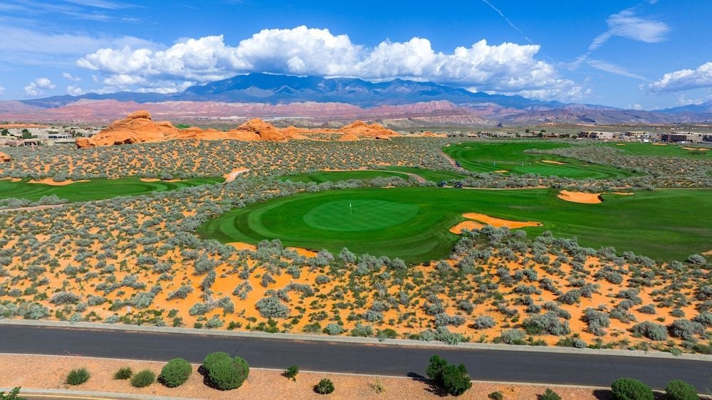 The Villas at Sand Hollow Resort1