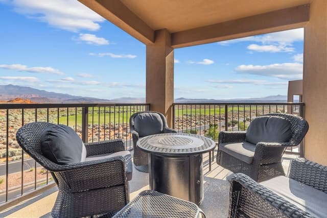 Two Bedroom Condo Golf View