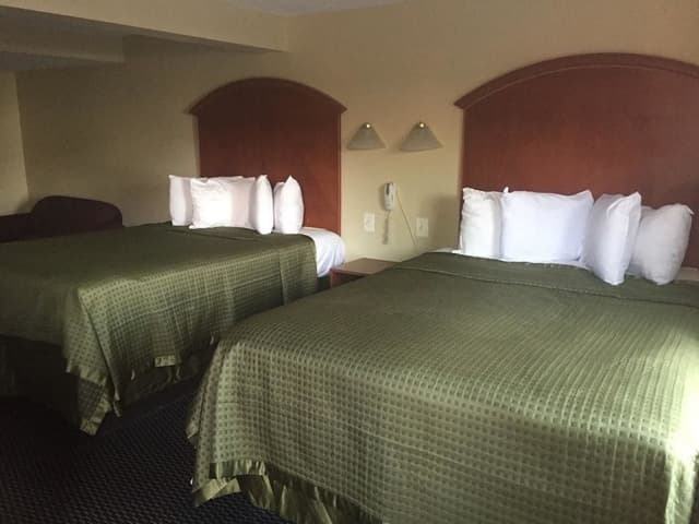 Standard Room, 2 Queen Beds, Non Smoking