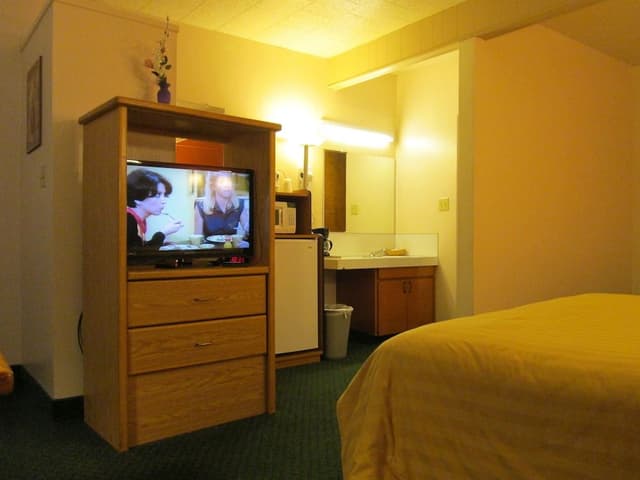 One king bed