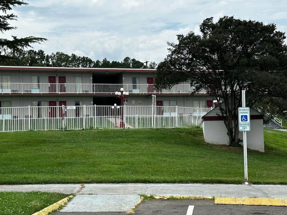 Charlotte Express Inn Charlotte Express Inn
