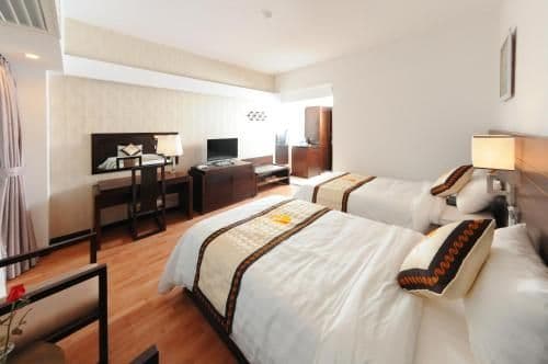 Deluxe Twin Room with Lake View