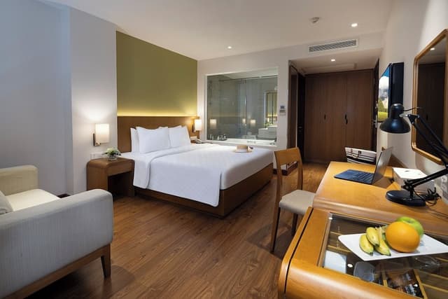 City Aura Room - Daily Free Mini Bar
