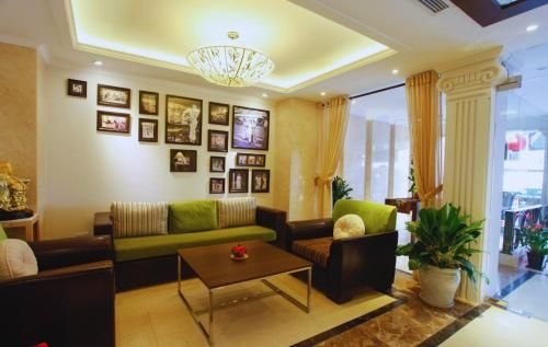 ซัป โฮเทล บาย คอนเน็ก (Hotel Emerald Waters Classy)0