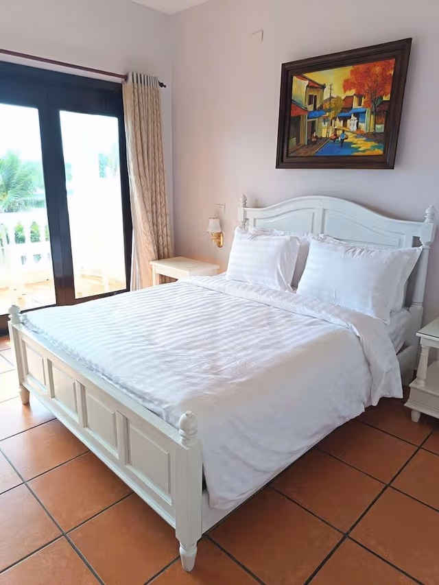 Sea View Premium