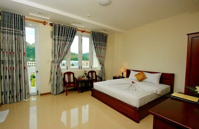 Deluxe Double Room, City View