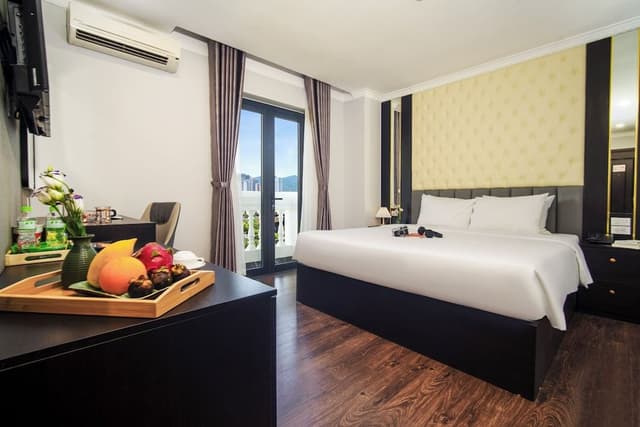 Deluxe Double Room, Balcony, City View
