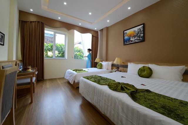 Family Room, City View