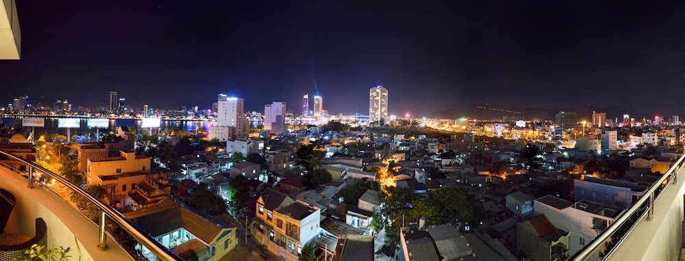 โรงแรมดีแอนด์ซี นาตรัง (D&C Hotel)0
